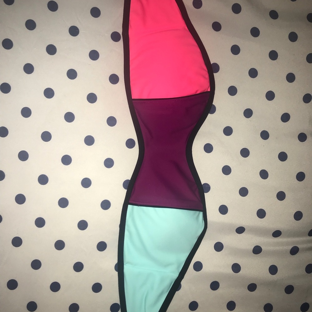 VICTORIAS SECRET PINK swimsuit